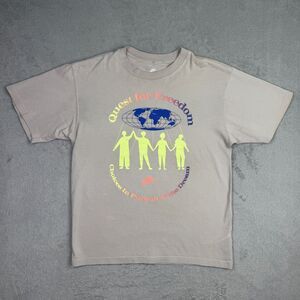 Nike Quest For Freedom T-Shirt Mens XS Gray Graphic Cotton Loose Fit Casual